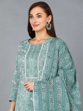 Women Cotton Floral Printed Kurta Trouser-VKSKD1492A